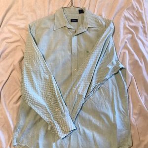 Men’s green plaid button down